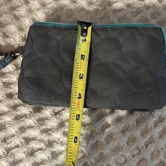 Vary You by Thirty One Grey and Teal Quilted Wristlet Purse Wallet OS - Picture 8 of 8